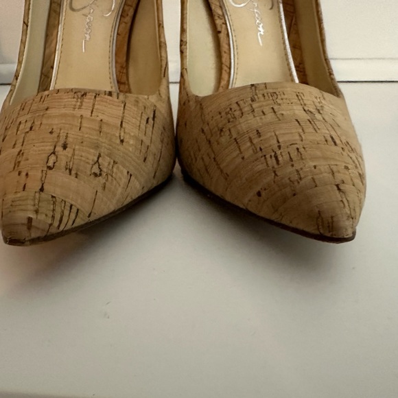 Jessica Simpson heels pumps - Picture 6 of 7